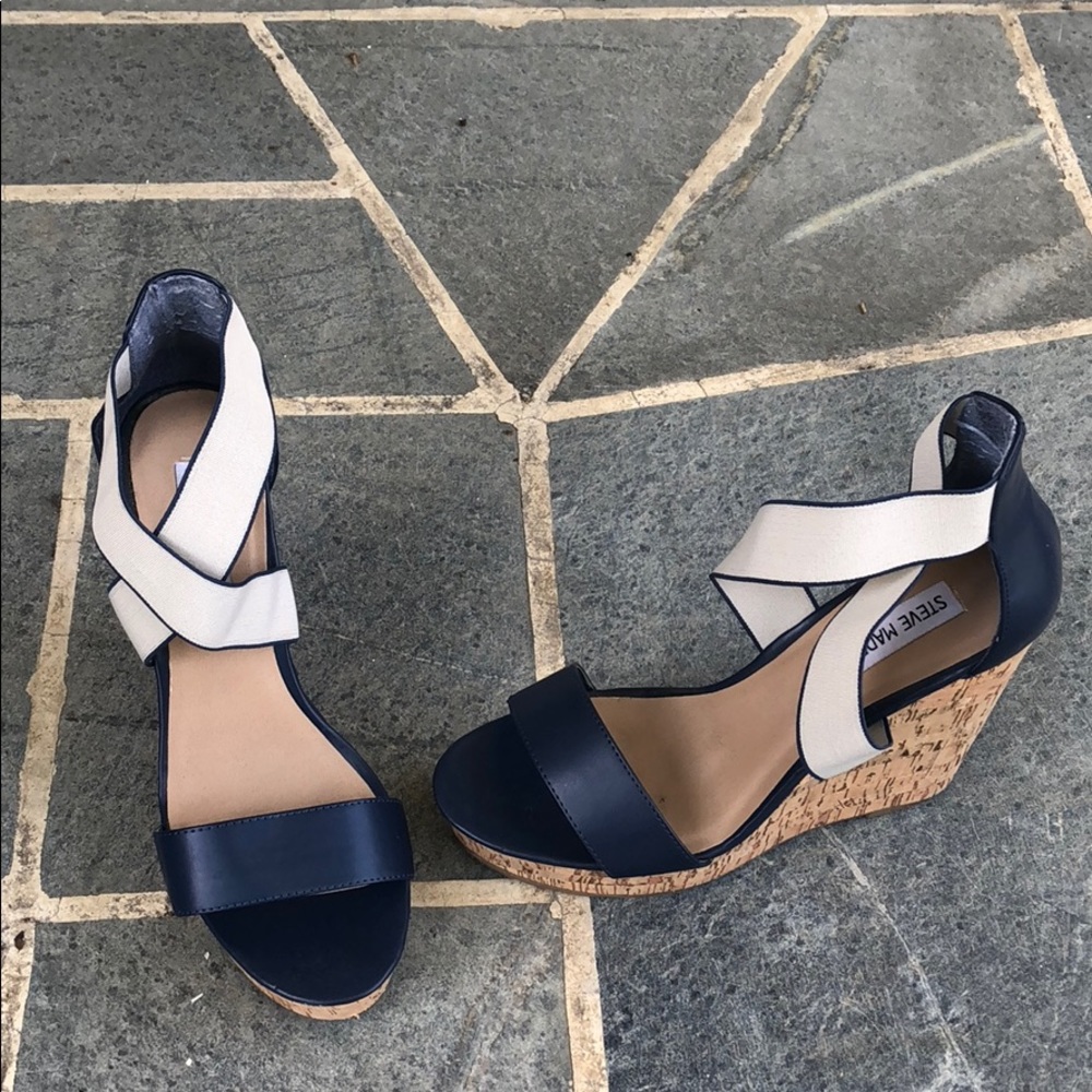Steve Madden Navy Wedge Shoe